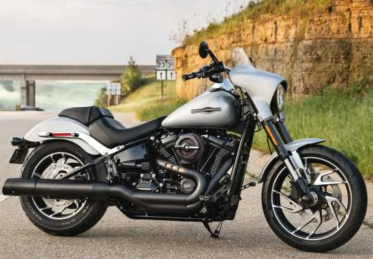 Harley Davidson Edge Cut Fahrer Fußrasten - Image 3